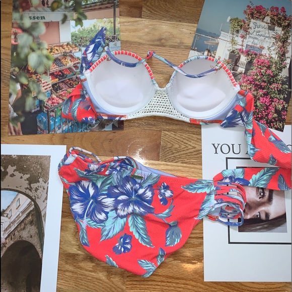 strapless two piece bikini(removable strap include - Picture 2 of 2